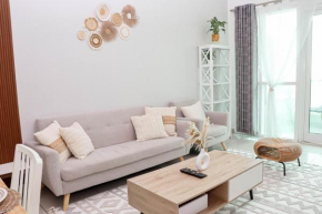 Vista Lavisha Luxury Apartment
